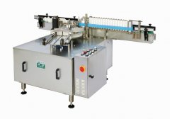 Glue labeling machine